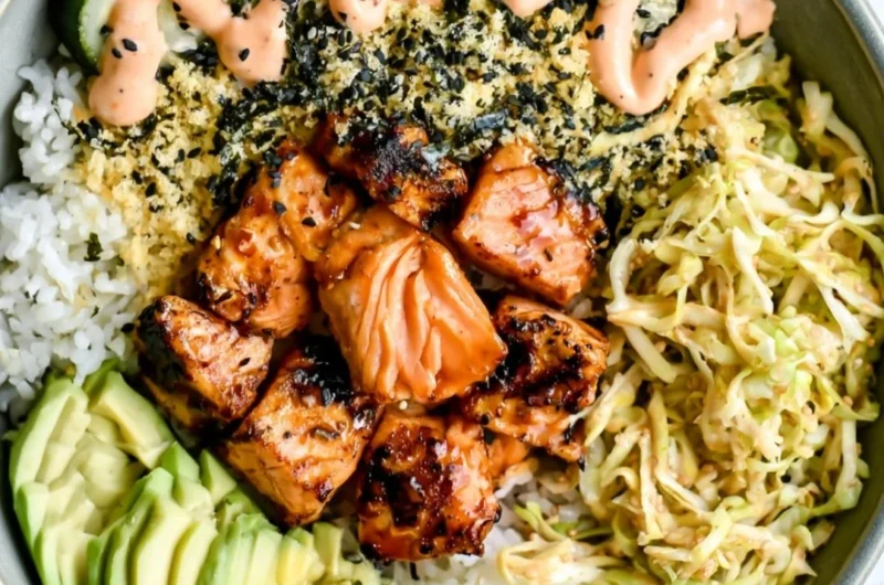 Spicy salmon maki bowl featuring fresh salmon and vibrant toppings